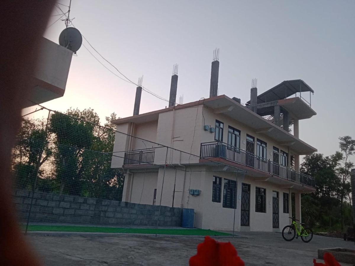 Guleria Cottages คางกรา ภายนอก รูปภาพ